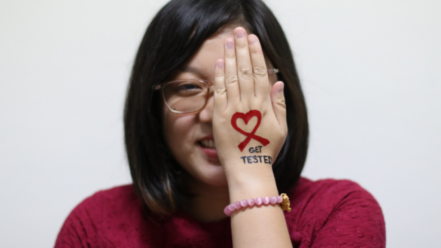 Photo campaign in Myanmar raised awareness about World AIDS Day using social media