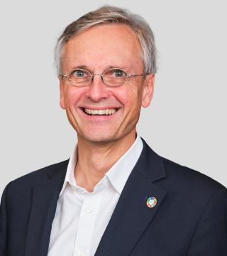 Prof Christoph Lange